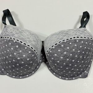 Women’s Body Embrace Lace Accent Bra Size 40DD